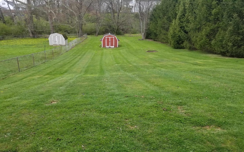 219 Pennsylvania Avenue, Bridgeport, West Virginia 26330, 3 Bedrooms Bedrooms, 8 Rooms Rooms,1 BathroomBathrooms,Single Family Detached,For Sale,Pennsylvania,10153659