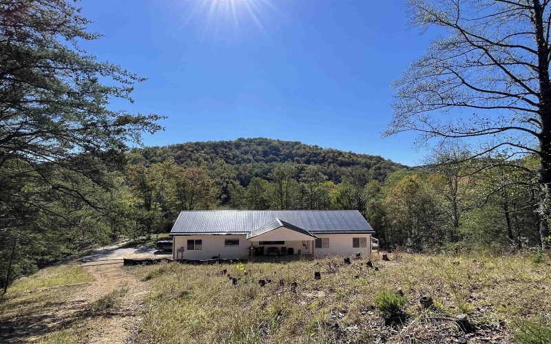 1901 State Street, Gassaway, West Virginia 26624, 3 Bedrooms Bedrooms, 11 Rooms Rooms,2 BathroomsBathrooms,Single Family Detached,For Sale,State,10156733