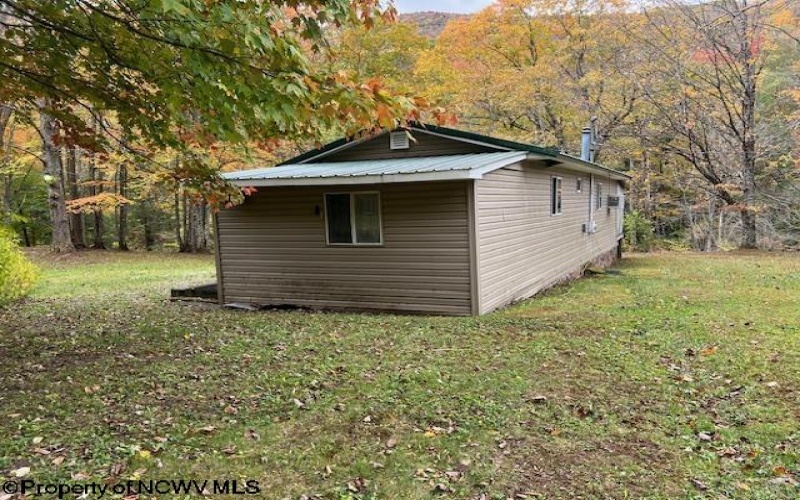 2797 Dry Branch Road, Monterville, West Virginia 26282-9999, 2 Bedrooms Bedrooms, 4 Rooms Rooms,1 BathroomBathrooms,Single Family Detached,For Sale,Dry Branch,10156766