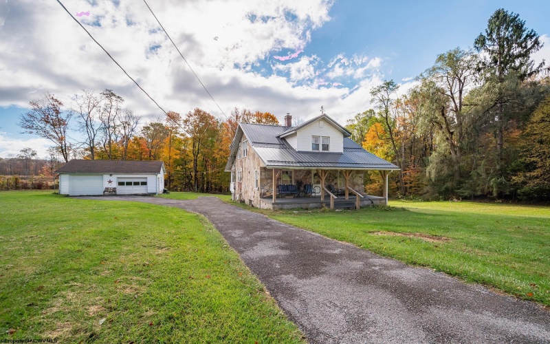 22128 George Washington Highway, Aurora, West Virginia 26705, 3 Bedrooms Bedrooms, 8 Rooms Rooms,2 BathroomsBathrooms,Single Family Detached,For Sale,George Washington,10156859