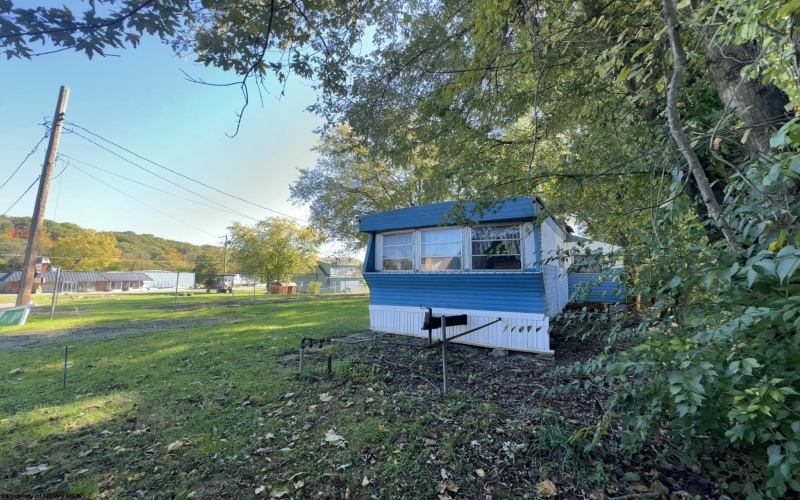 159 Main Street, Granville, West Virginia 26534, 3 Bedrooms Bedrooms, 5 Rooms Rooms,1 BathroomBathrooms,Single Family Detached,For Sale,Main,10156890