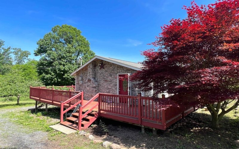 283 Brooklyns Way, Great Cacapon, West Virginia 25422, 2 Bedrooms Bedrooms, 8 Rooms Rooms,1 BathroomBathrooms,Single Family Detached,For Sale,Brooklyns,10156873