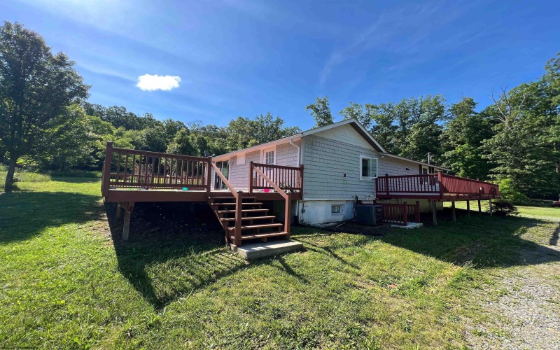 283 Brooklyns Way, Great Cacapon, West Virginia 25422, 2 Bedrooms Bedrooms, 8 Rooms Rooms,1 BathroomBathrooms,Single Family Detached,For Sale,Brooklyns,10156873