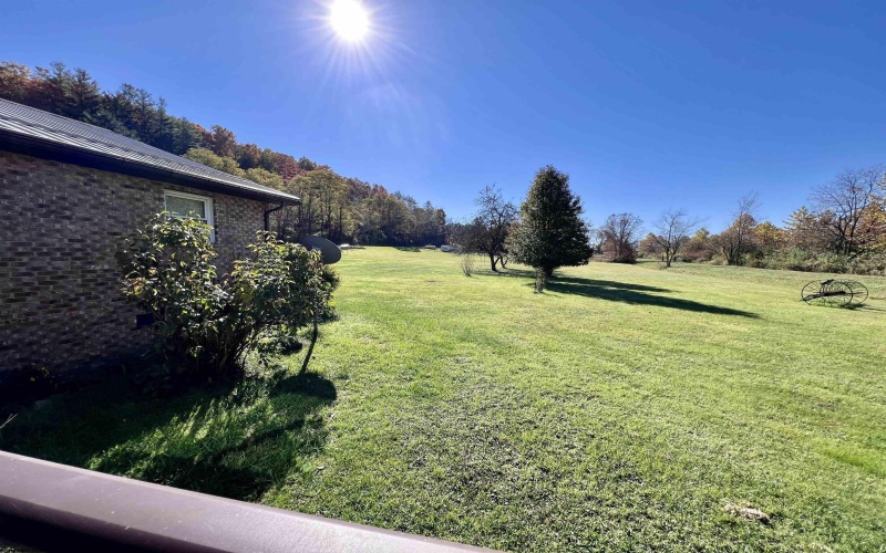 6921 Parsons Road, Montrose, West Virginia 26283, 3 Bedrooms Bedrooms, 8 Rooms Rooms,2 BathroomsBathrooms,Single Family Detached,For Sale,Parsons,10156900