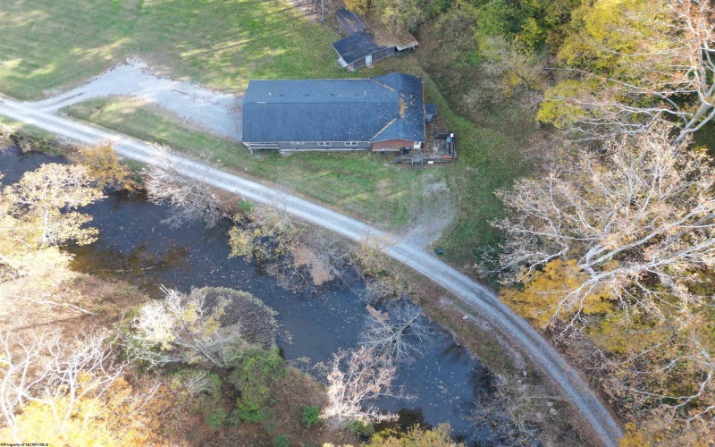 139 Sams Hollow Road, Bridgeport, West Virginia 26330, 5 Bedrooms Bedrooms, 12 Rooms Rooms,3 BathroomsBathrooms,Single Family Detached,For Sale,Sams Hollow,10156950