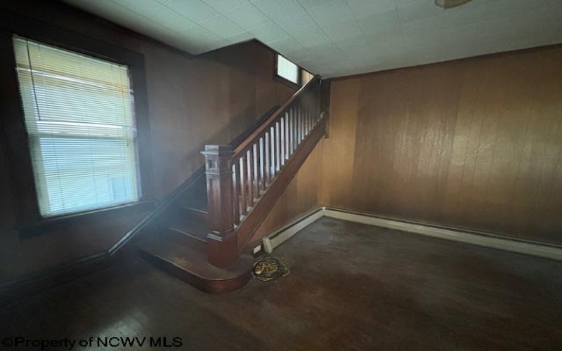 345 Cobun Avenue, Morgantown, West Virginia 26501, 4 Bedrooms Bedrooms, 9 Rooms Rooms,2 BathroomsBathrooms,Single Family Detached,For Sale,Cobun,10156995