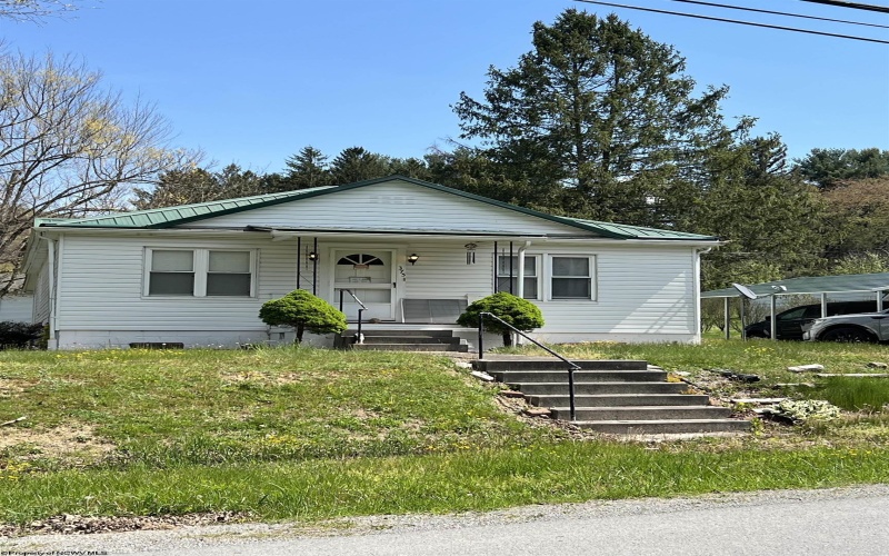 375 Beverly Pike, Belington, West Virginia 26250, 2 Bedrooms Bedrooms, 5 Rooms Rooms,1 BathroomBathrooms,Single Family Detached,For Sale,Beverly,10154026