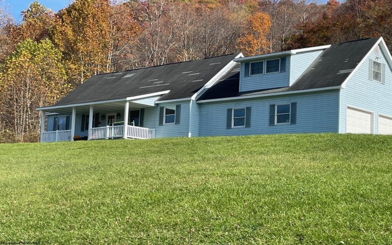 4799 Beckys Creek Road, Huttonsville, West Virginia 26273, 3 Bedrooms Bedrooms, 6 Rooms Rooms,3 BathroomsBathrooms,Single Family Detached,For Sale,Beckys Creek,10157017