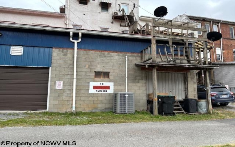 612 Elk Street, Gassaway, West Virginia 26624-1136, ,Commercial/industrial,For Sale,Elk,10157055