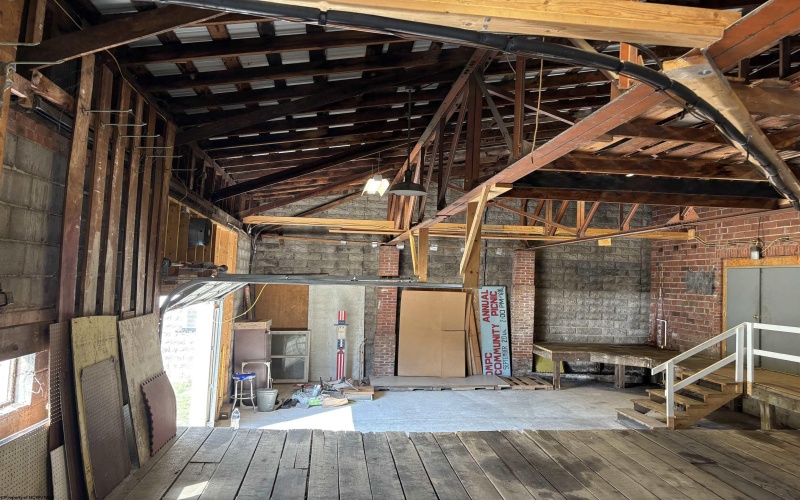 612 Elk Street, Gassaway, West Virginia 26624-1136, ,Commercial/industrial,For Sale,Elk,10157055