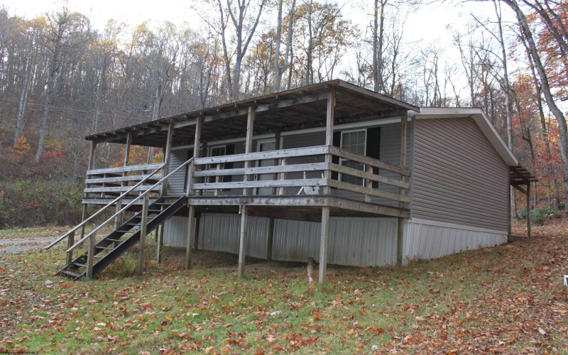 30 Beverly Lane, Webster Springs, West Virginia 26288, 2 Bedrooms Bedrooms, 6 Rooms Rooms,1 BathroomBathrooms,Single Family Detached,For Sale,Beverly,10157069