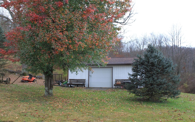 946 Meadow Fork Road, Camden on Gauley, West Virginia 26208, 3 Bedrooms Bedrooms, 9 Rooms Rooms,2 BathroomsBathrooms,Single Family Detached,For Sale,Meadow Fork,10157128