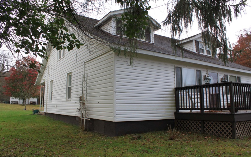 946 Meadow Fork Road, Camden on Gauley, West Virginia 26208, 3 Bedrooms Bedrooms, 9 Rooms Rooms,2 BathroomsBathrooms,Single Family Detached,For Sale,Meadow Fork,10157128