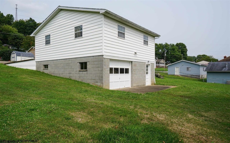 8347 Southern Avenue, Stonewood, West Virginia 26301, 2 Bedrooms Bedrooms, 4 Rooms Rooms,1 BathroomBathrooms,Single Family Detached,For Sale,Southern,10157131