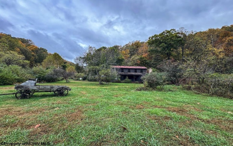 4054 Piney Fork Road, Pine Grove, West Virginia 26419, 8 Bedrooms Bedrooms, 14 Rooms Rooms,2 BathroomsBathrooms,Single Family Detached,For Sale,Piney Fork,10157142