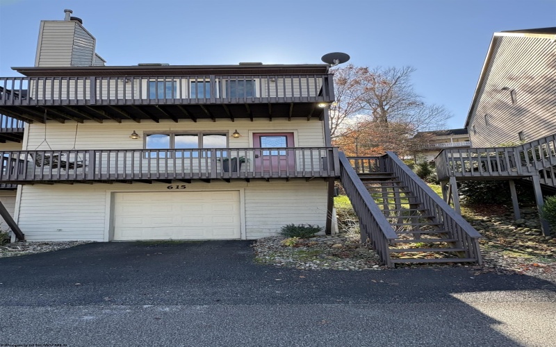 615 Mariner Village, Morgantown, West Virginia 26508, 3 Bedrooms Bedrooms, 6 Rooms Rooms,3 BathroomsBathrooms,Single Family Attached,For Sale,Mariner,10157165