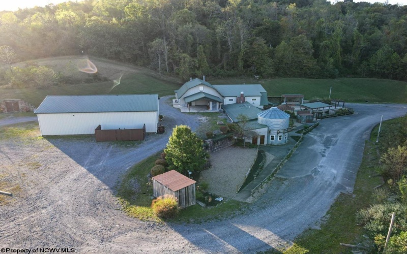 1602 Tulip Lane, Fairmont, West Virginia 26554, ,Commercial/industrial,For Sale,Tulip,10157168