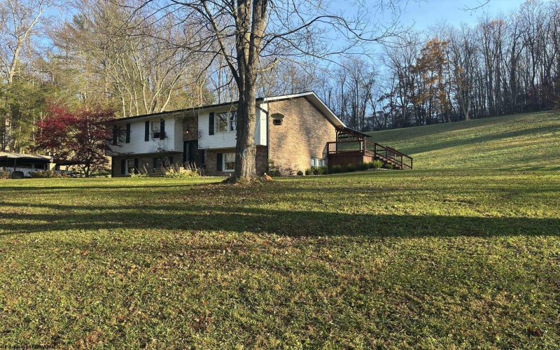 675 Owings Road, Shinnston, West Virginia 26431-7460, 4 Bedrooms Bedrooms, 9 Rooms Rooms,2 BathroomsBathrooms,Single Family Detached,For Sale,Owings,10155646