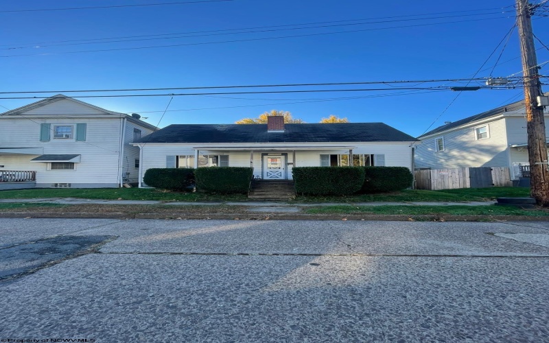 1607 Center Street, Moundsville, West Virginia 26041, 3 Bedrooms Bedrooms, 3 Rooms Rooms,1 BathroomBathrooms,Single Family Detached,For Sale,Center,10157192