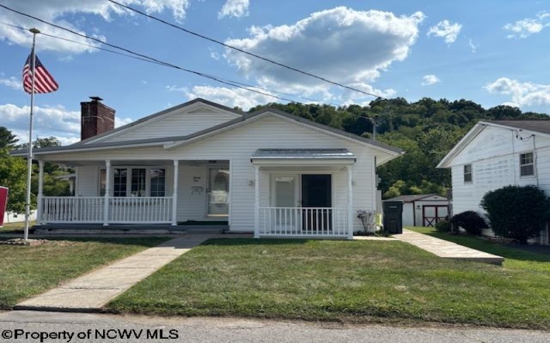 24 Reger Avenue, Buckhannon, West Virginia 26201, 4 Bedrooms Bedrooms, 7 Rooms Rooms,1 BathroomBathrooms,Single Family Detached,For Sale,Reger,10155843