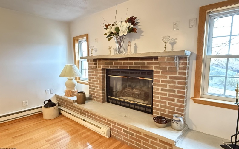 1638 Shinnston Pike, Clarksburg, West Virginia 26301, 5 Bedrooms Bedrooms, 13 Rooms Rooms,3 BathroomsBathrooms,Single Family Detached,For Sale,Shinnston,10157215