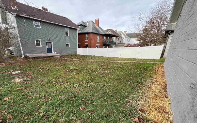 718 Walnut Avenue, Fairmont, West Virginia 26554-2570, 3 Bedrooms Bedrooms, 9 Rooms Rooms,1 BathroomBathrooms,Single Family Detached,For Sale,Walnut,10157264