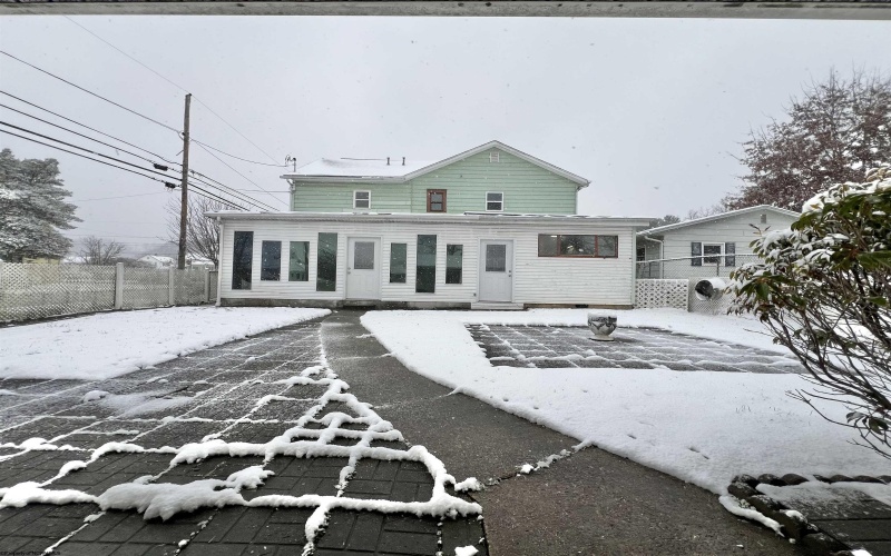 140 Camden Avenue, Buckhannon, West Virginia 26201, 5 Bedrooms Bedrooms, 10 Rooms Rooms,2 BathroomsBathrooms,Single Family Detached,For Sale,Camden,10157329