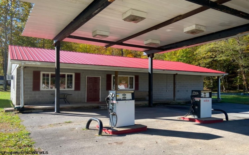 3030 Bergoo Road, Webster Springs, West Virginia 26288, ,Commercial/industrial,For Sale,Bergoo,10157347