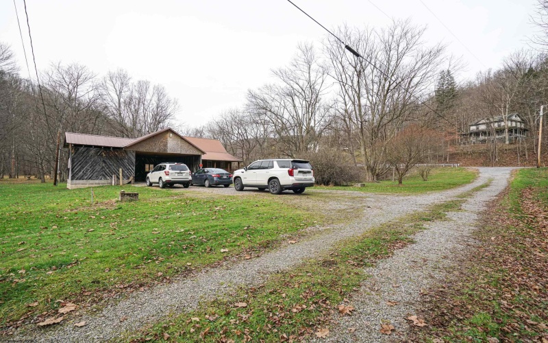 18364 George Washington Highway, Rowlesburg, West Virginia 26425, 4 Bedrooms Bedrooms, 6 Rooms Rooms,2 BathroomsBathrooms,Single Family Detached,For Sale,George Washington,10157374