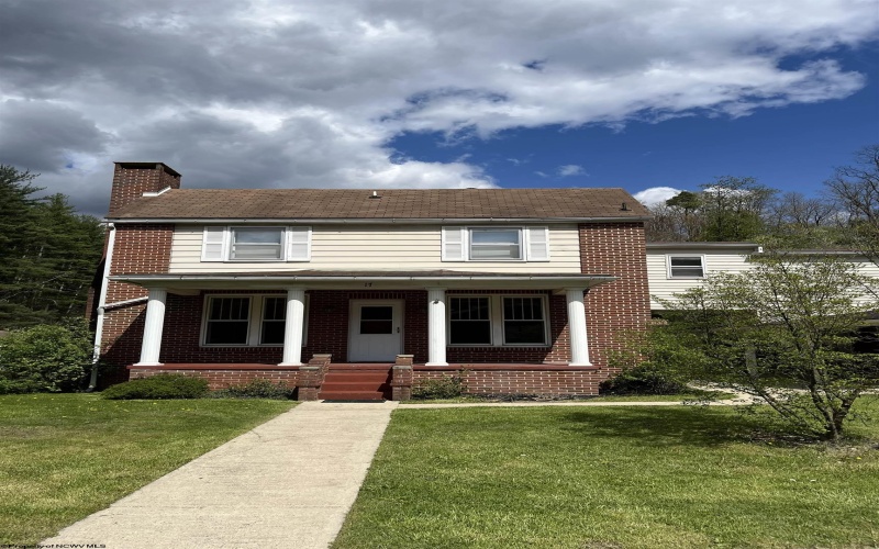 417 Allegheny Highway, Elkins, West Virginia 26241, 5 Bedrooms Bedrooms, 9 Rooms Rooms,4 BathroomsBathrooms,Single Family Detached,For Sale,Allegheny,10151265