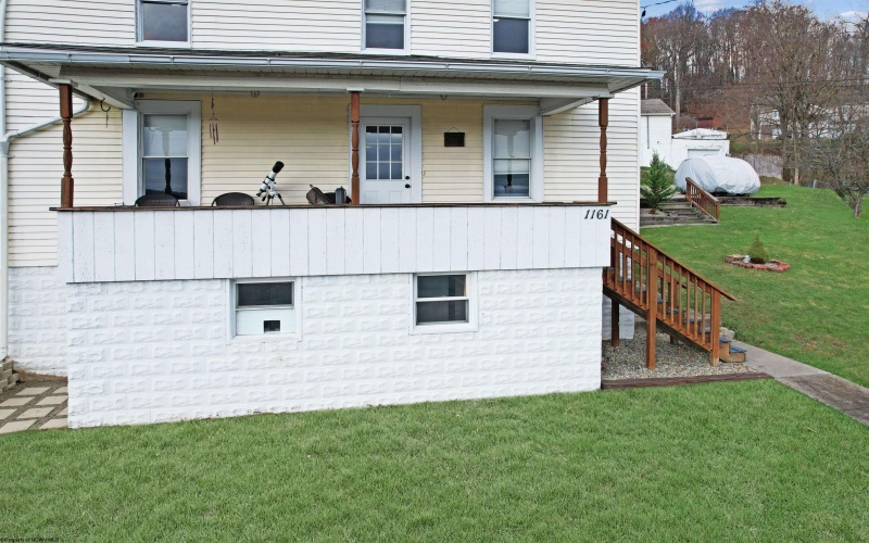 1161 Sabraton Avenue, Morgantown, West Virginia 26505, 2 Bedrooms Bedrooms, 5 Rooms Rooms,1 BathroomBathrooms,Single Family Detached,For Sale,Sabraton,10157382