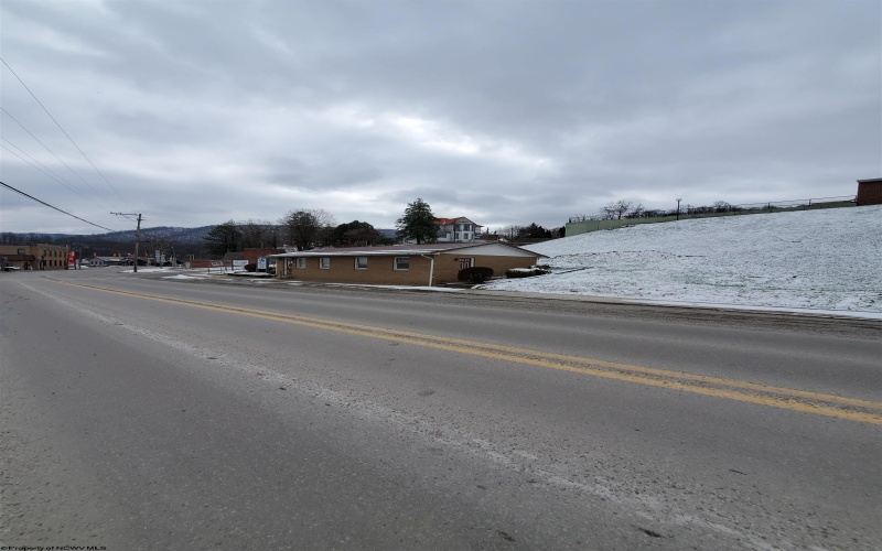 101 Chestnut Street, Parsons, West Virginia 26287, ,Commercial/industrial,For Sale,Chestnut,10157413