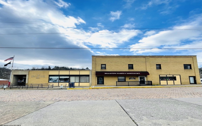 304 Riverview Drive, Sutton, West Virginia 26601, ,Commercial/industrial,For Sale,Riverview,10157513