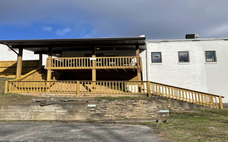 304 Riverview Drive, Sutton, West Virginia 26601, ,Commercial/industrial,For Sale,Riverview,10157513