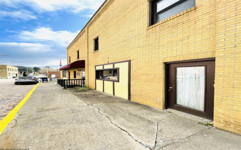 304 Riverview Drive, Sutton, West Virginia 26601, ,Commercial/industrial,For Sale,Riverview,10157513