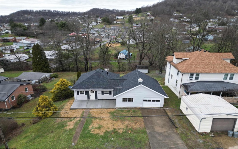 8260 Maple Avenue, Stonewood, West Virginia 26301, 2 Bedrooms Bedrooms, 6 Rooms Rooms,2 BathroomsBathrooms,Single Family Detached,For Sale,Maple,10157535