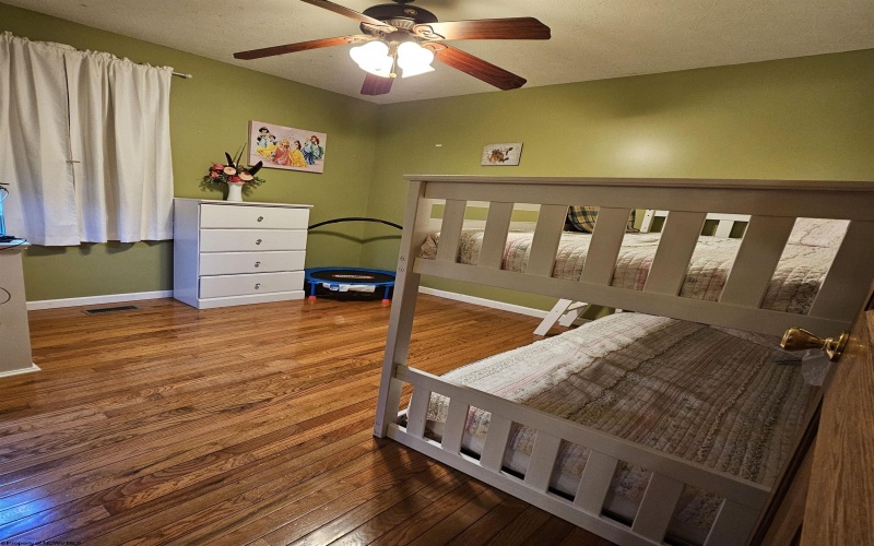 6531 Lake Lane Road, Heaters, West Virginia 26627, 2 Bedrooms Bedrooms, 7 Rooms Rooms,1 BathroomBathrooms,Single Family Detached,For Sale,Lake Lane,10157540