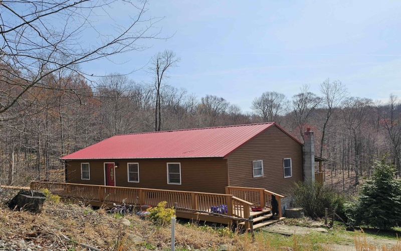 6531 Lake Lane Road, Heaters, West Virginia 26627, 2 Bedrooms Bedrooms, 7 Rooms Rooms,1 BathroomBathrooms,Single Family Detached,For Sale,Lake Lane,10157540