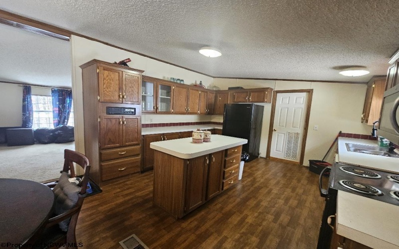 16 liberty Street, Salem, West Virginia 26426, 3 Bedrooms Bedrooms, 6 Rooms Rooms,2 BathroomsBathrooms,Single Family Detached,For Sale,liberty,10157650