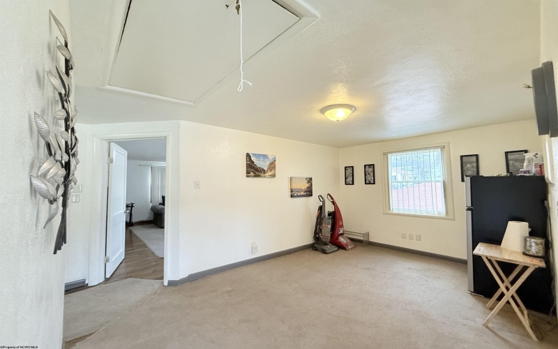 1509 1/2 Franklin Avenue, Clarksburg, West Virginia 26301, 4 Bedrooms Bedrooms, 9 Rooms Rooms,2 BathroomsBathrooms,Single Family Detached,For Sale,Franklin,10157688
