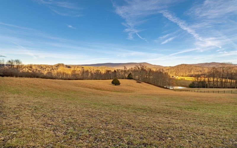 21 Falling Rock Road, Bowden, West Virginia 26254, ,Lots/land,For Sale,Falling Rock,10157714