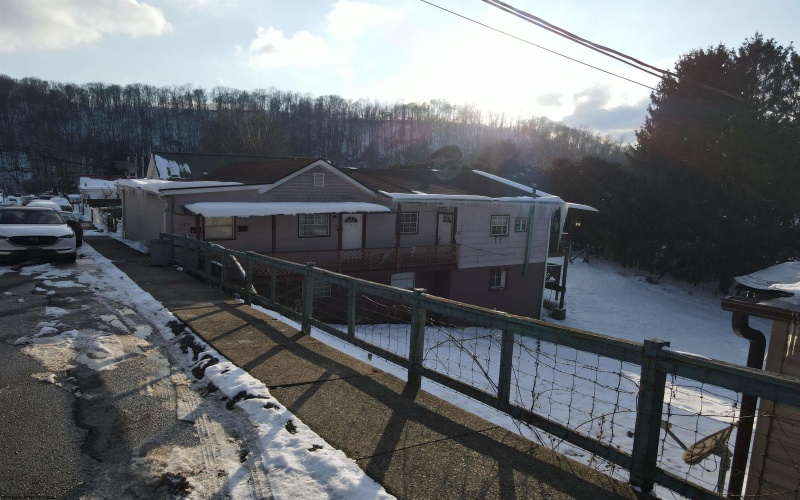 127 McGary Avenue, Weston, West Virginia 26452, ,Multi-unit/income,For Sale,McGary,10157781