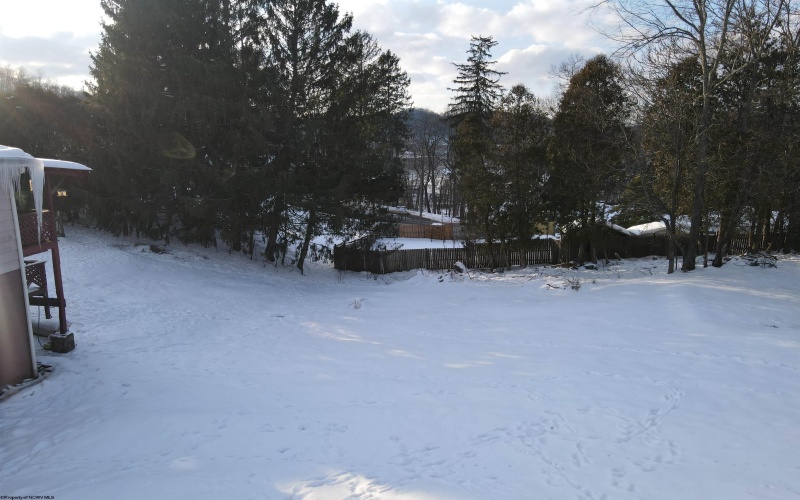 127 McGary Avenue, Weston, West Virginia 26452, ,Multi-unit/income,For Sale,McGary,10157781