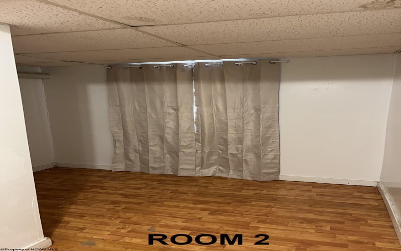 127 McGary Avenue, Weston, West Virginia 26452, ,Multi-unit/income,For Sale,McGary,10157781