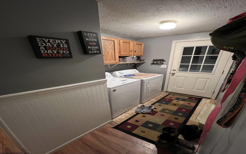 62 Poplar Road, Beverly, West Virginia 26253, 3 Bedrooms Bedrooms, 7 Rooms Rooms,1 BathroomBathrooms,Single Family Detached,For Sale,Poplar,10157799