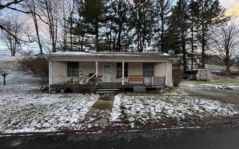 99 Mill Street, Grafton, West Virginia 26354, 3 Bedrooms Bedrooms, 5 Rooms Rooms,1 BathroomBathrooms,Single Family Detached,For Sale,Mill,10157819