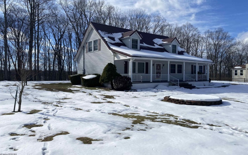 230 Tenney Drive, Buckhannon, West Virginia 26201, 4 Bedrooms Bedrooms, 8 Rooms Rooms,2 BathroomsBathrooms,Single Family Detached,For Sale,Tenney,10157817