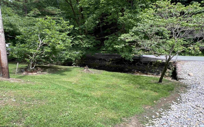1691 Poe Run Road, Elkins, West Virginia 26241, 3 Bedrooms Bedrooms, 6 Rooms Rooms,2 BathroomsBathrooms,Single Family Detached,For Sale,Poe Run,10157877