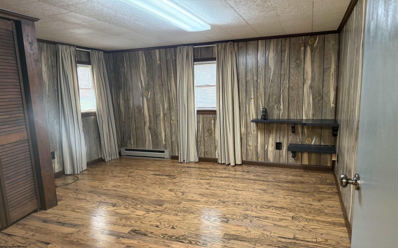 789 Grassy Run Road, Fairmont, West Virginia 26554, 3 Bedrooms Bedrooms, 6 Rooms Rooms,1 BathroomBathrooms,Single Family Detached,For Sale,Grassy Run,10157917