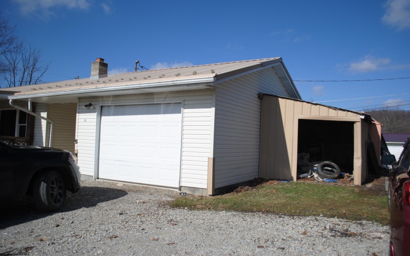 26 Curtis Lane, Belington, West Virginia 26250, 3 Bedrooms Bedrooms, 8 Rooms Rooms,2 BathroomsBathrooms,Single Family Detached,For Sale,Curtis,10157963